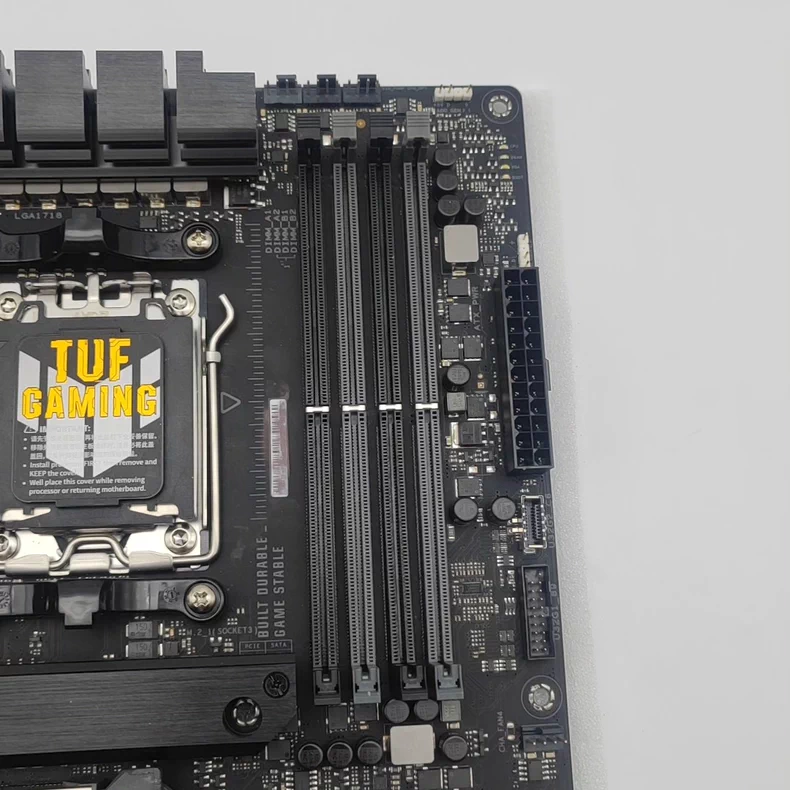 TUF GAMING X670E-PLUS WIFI TUF - Esports Gaming Platform incelemesi ve fiyatı